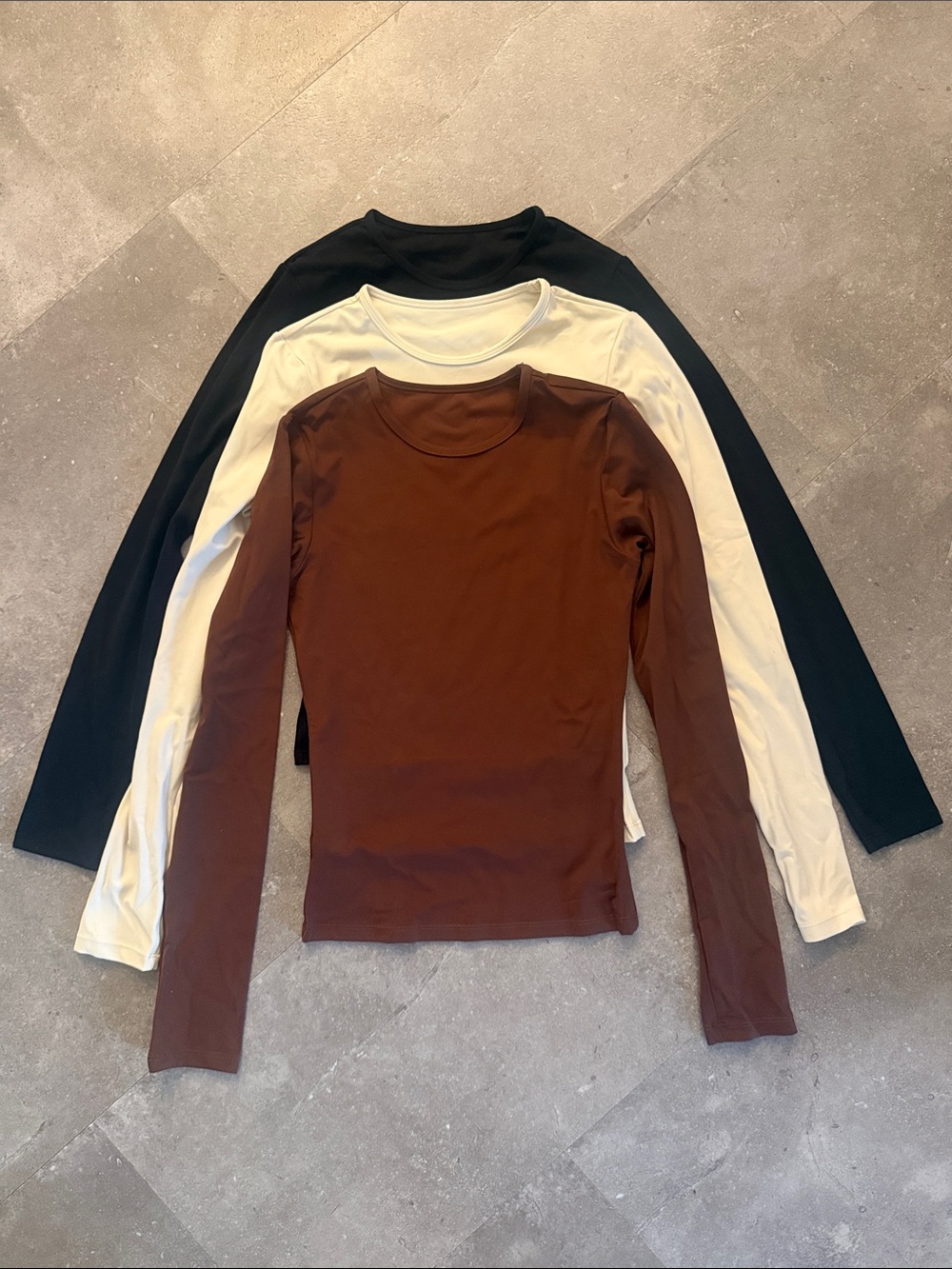 Women’s Set Classic Long Sleeve Crewneck Tee - Black, Ivory & Brown Sz Small